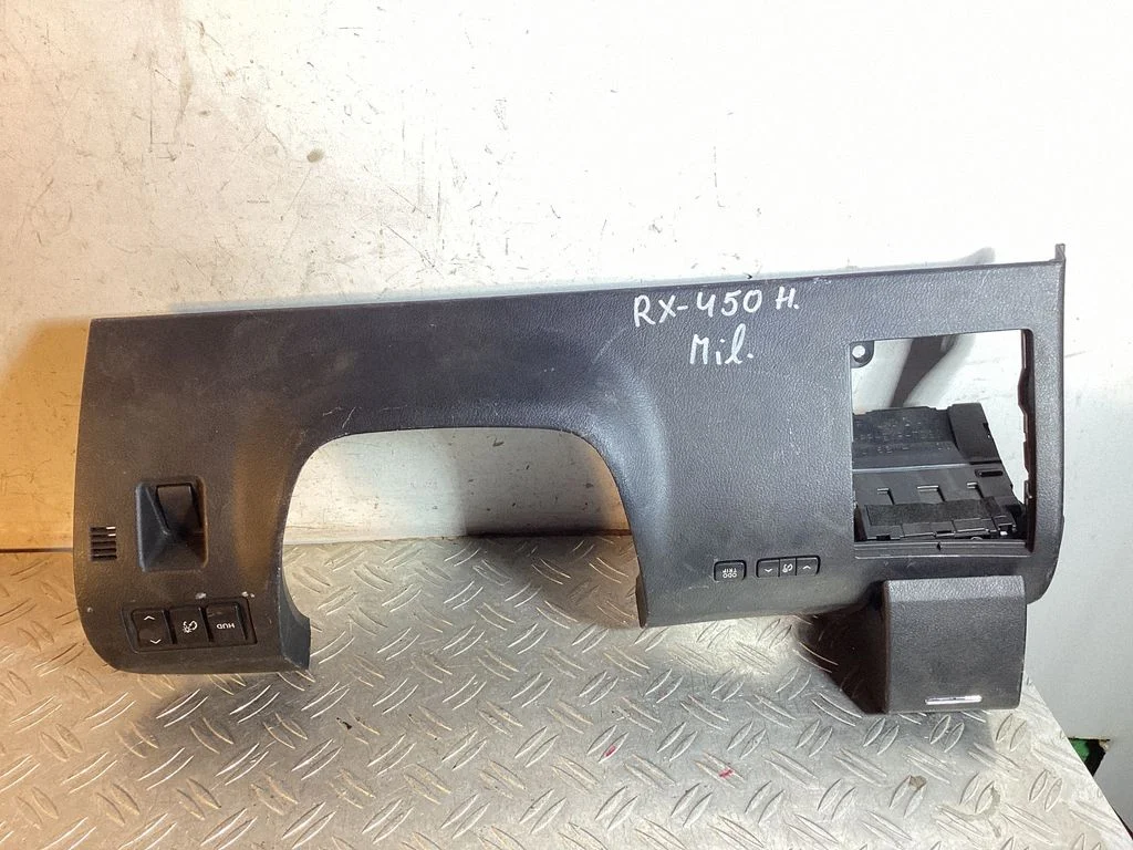 Dashboard lower bottom trim panel – Lexus RX III (2008-2015)