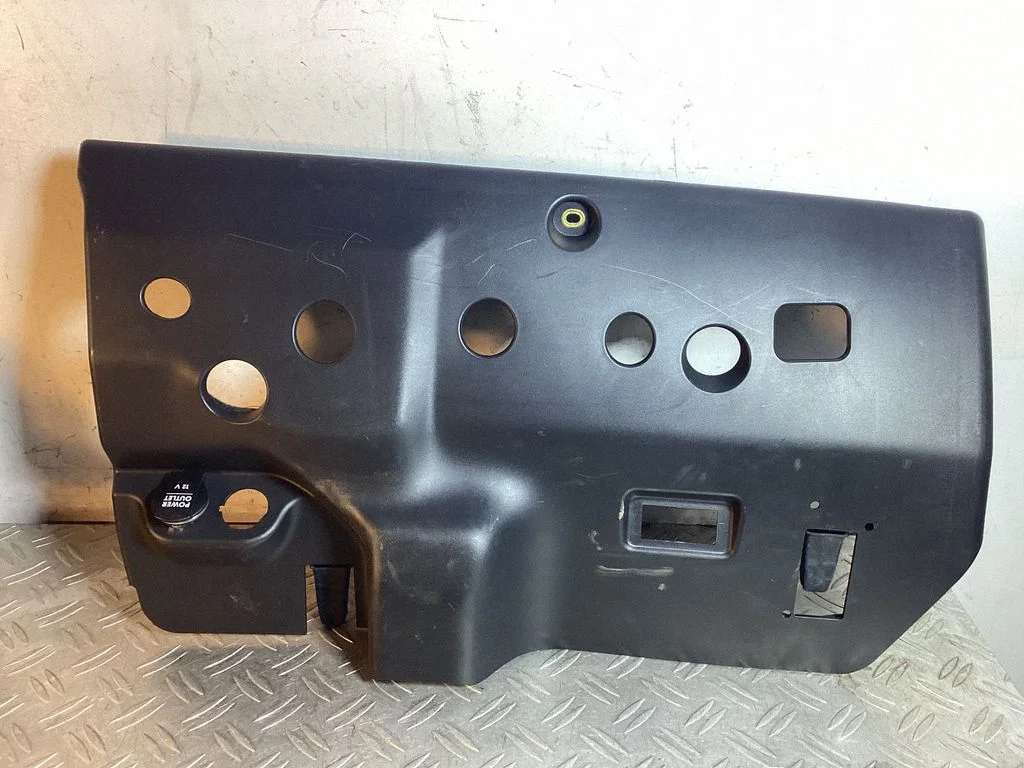 Dashboard lower bottom trim panel – Porsche Cayenne (92A) (2010-2017)