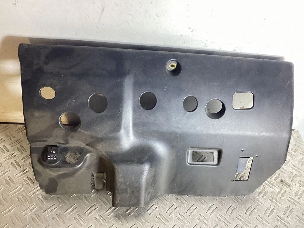 Dashboard lower bottom trim panel – Porsche Cayenne (92A) (2010-2017)