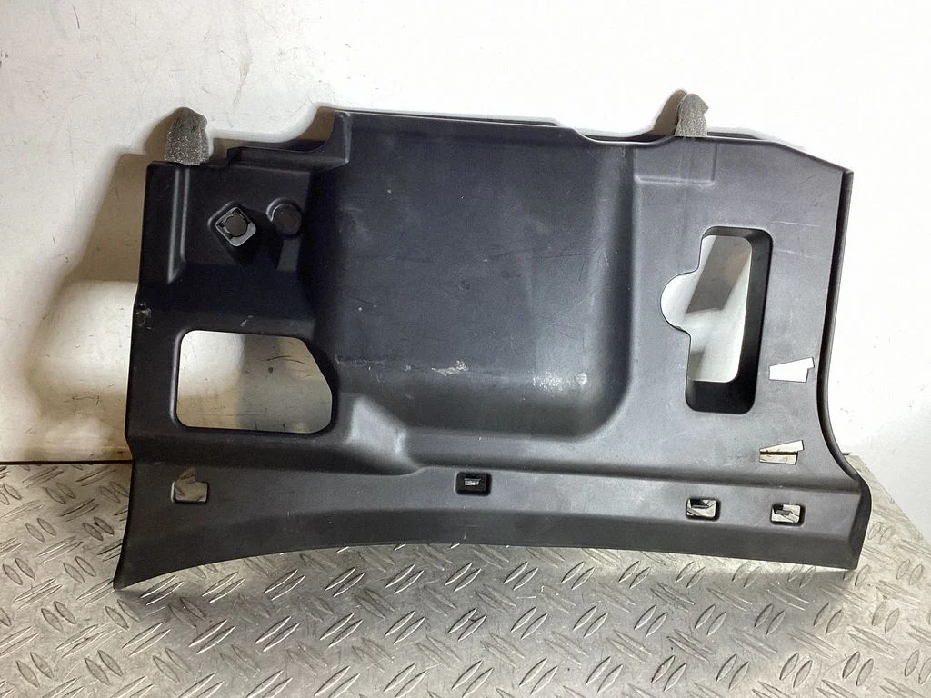 Dashboard lower bottom trim panel