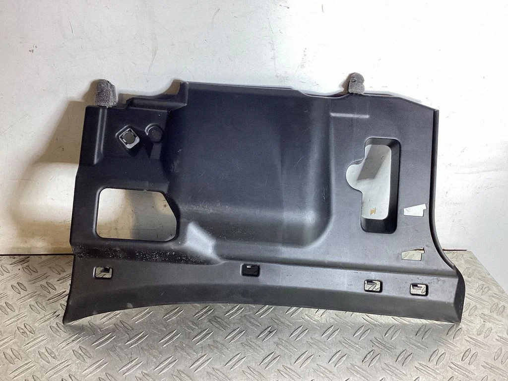 Dashboard lower bottom trim panel