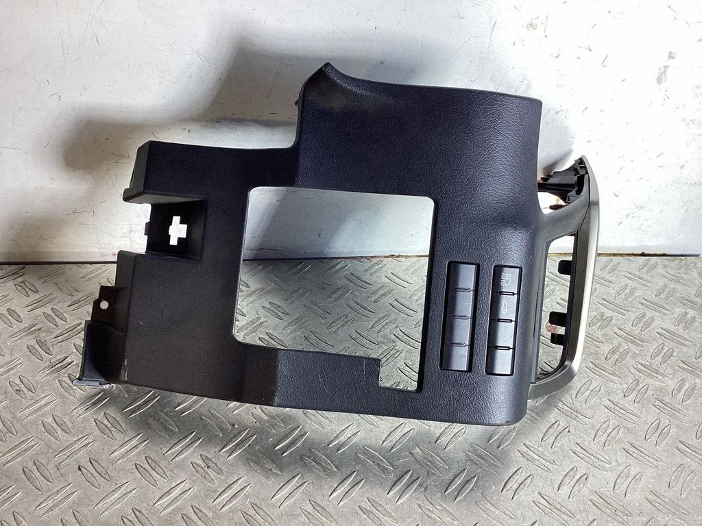 Dashboard lower bottom trim panel – Lexus RX 450H (2016-)