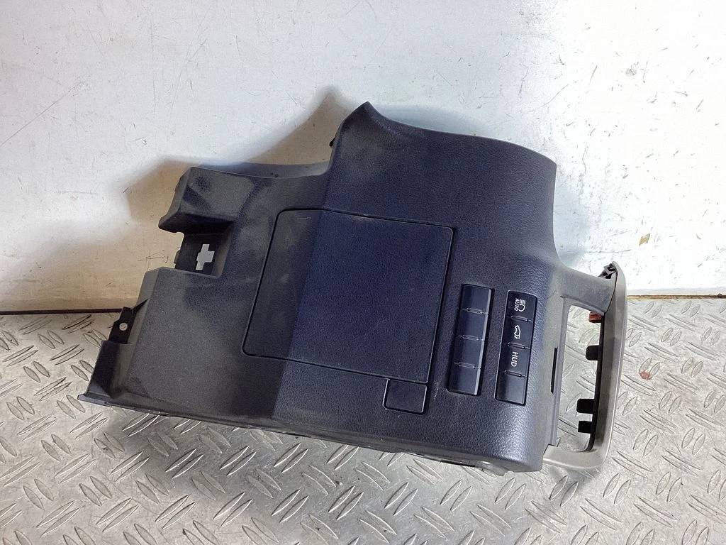 Dashboard lower bottom trim panel – Lexus RX 450H (2016-)