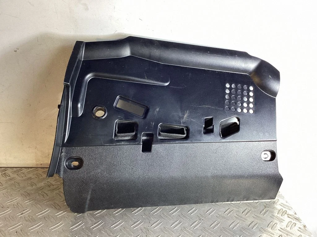 Dashboard lower bottom trim panel – BMW 6 Series F06 Gran coupe (2012-2018)