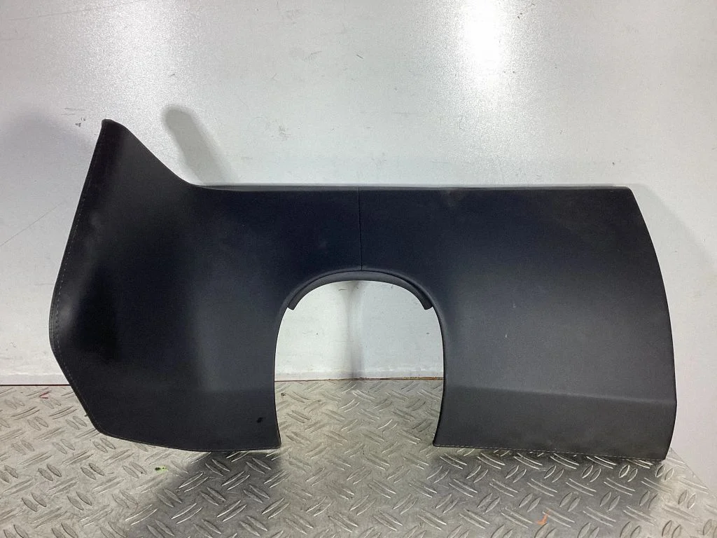 Dashboard lower bottom trim panel 100240521H