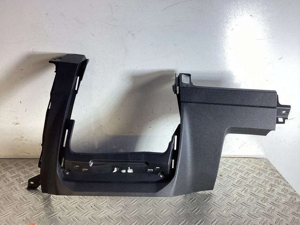Dashboard lower bottom trim panel 5NB857005