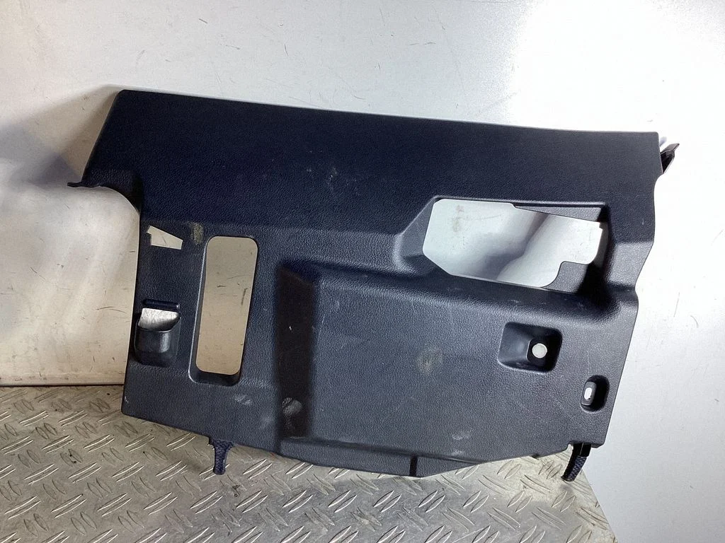 Dashboard lower bottom trim panel – Lexus GS 250 350 300H 450H (2013-)