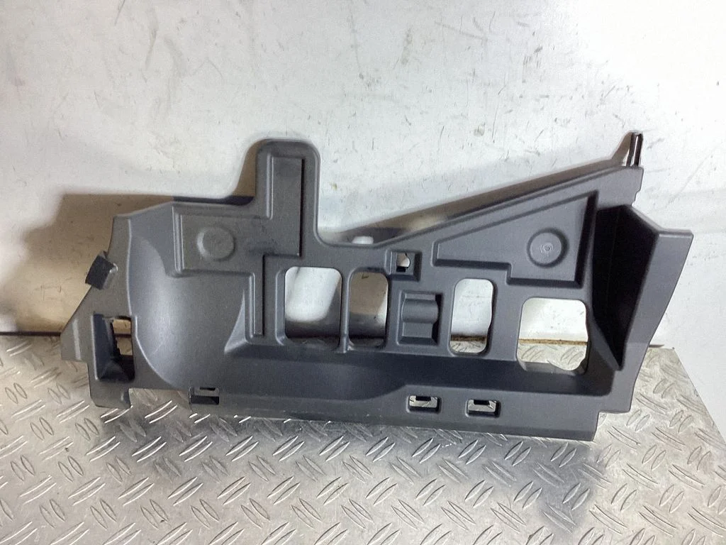Dashboard lower bottom trim panel – Lexus RX 450H (2016-)