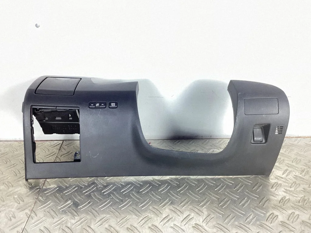 Dashboard lower bottom trim panel – Lexus RX III (2008-2015)