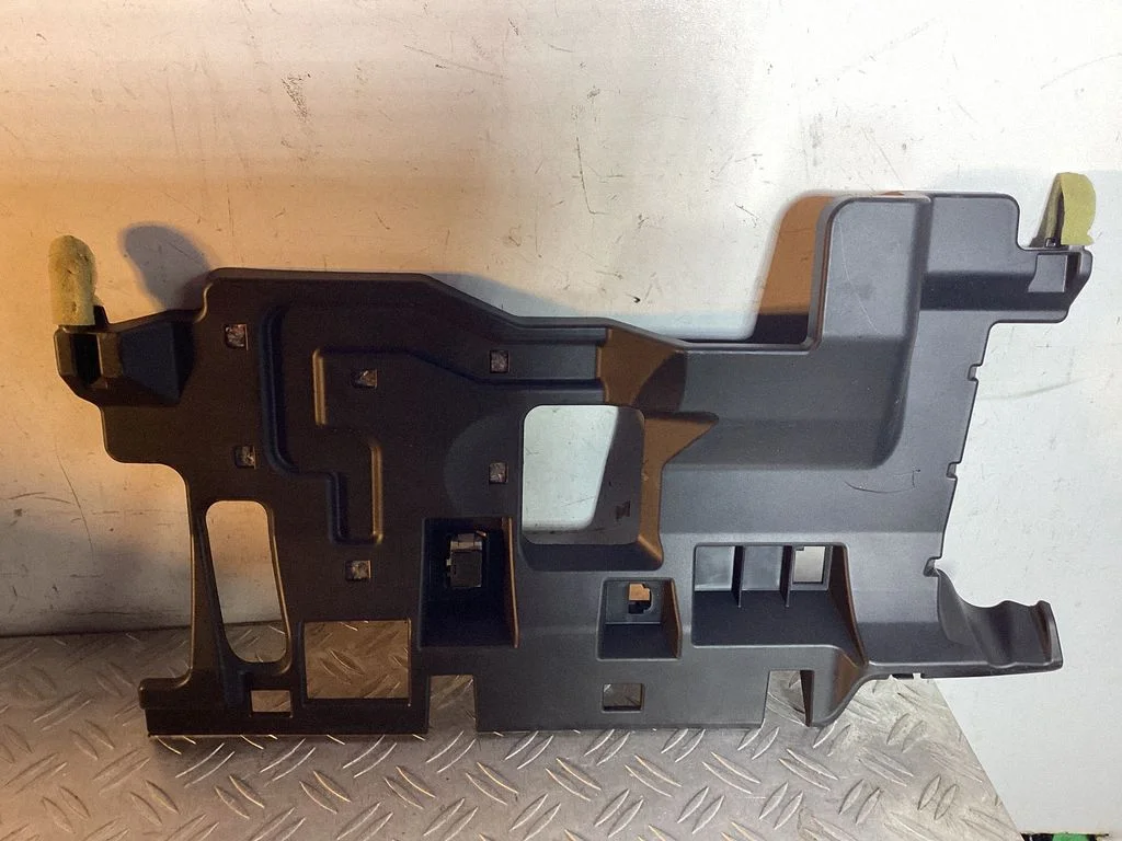 Dashboard lower bottom trim panel – Lexus GS 250 350 300H 450H (2013-)
