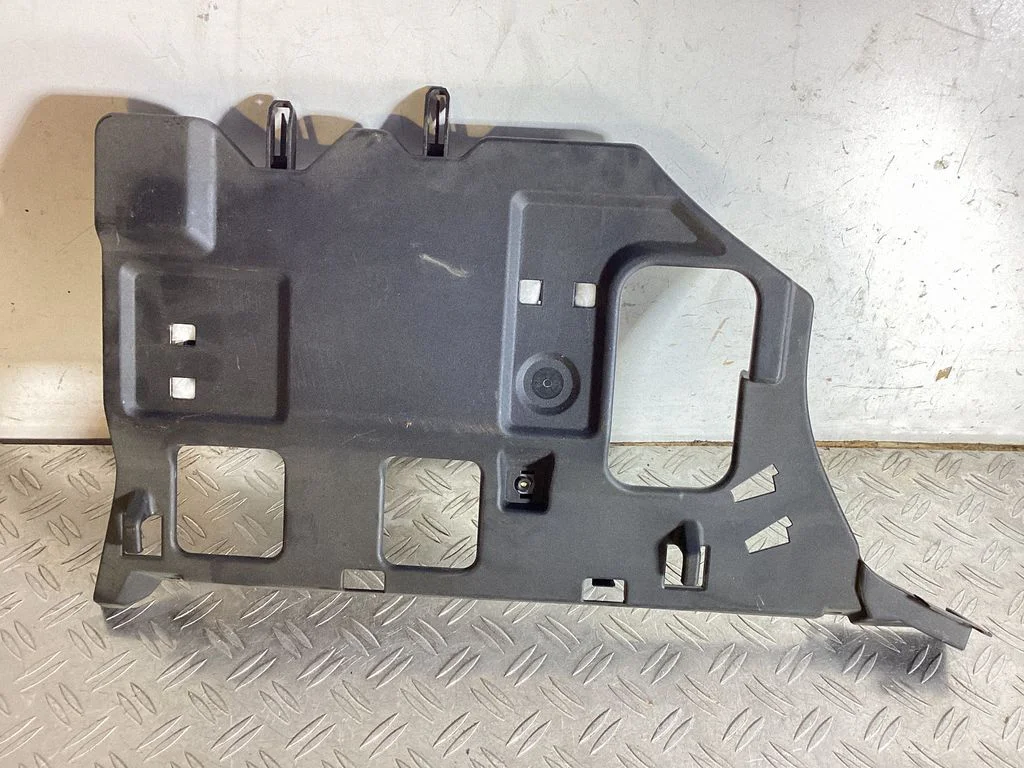 Dashboard lower bottom trim panel – Lexus RX 450H (2016-)