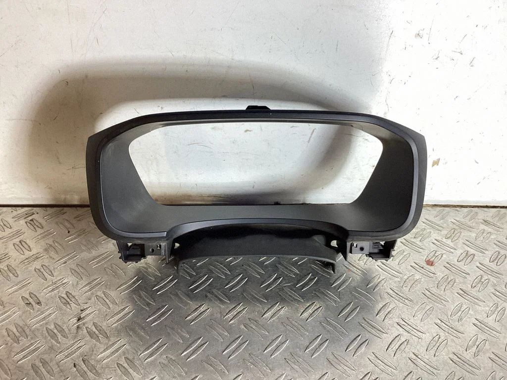 Dashboard trim 31366651