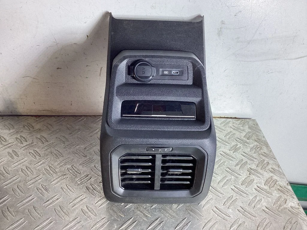 Rear air vent grill – Volkswagen Tiguan Allspace (2017-)