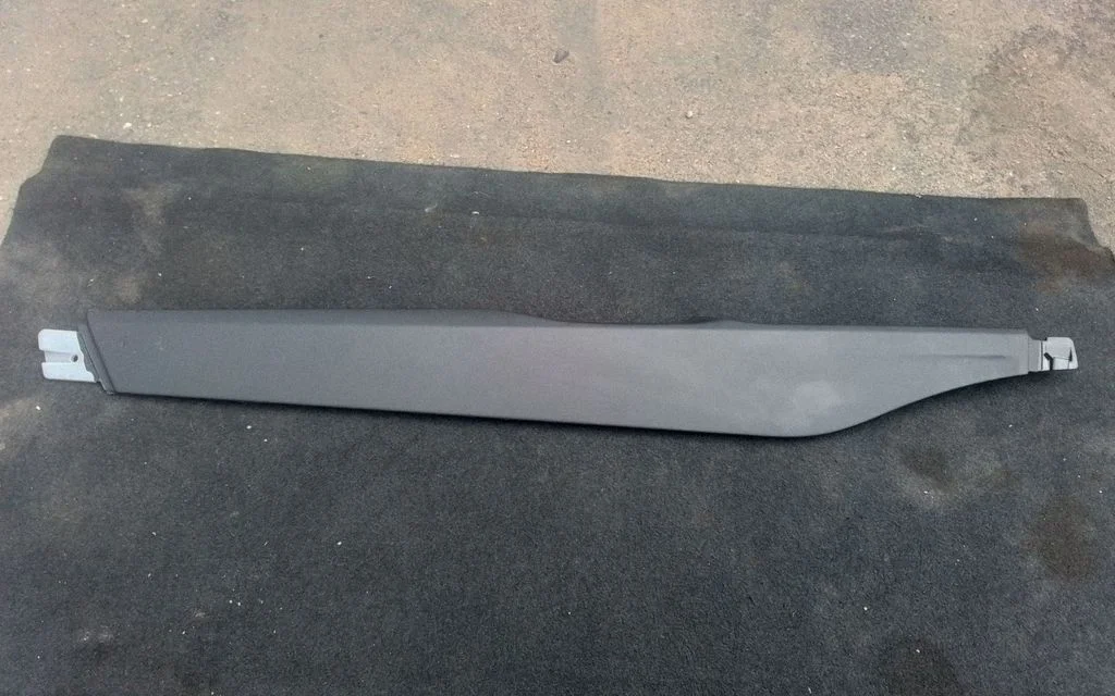Centre console side trim front – Porsche 911 991 (2011-2019)