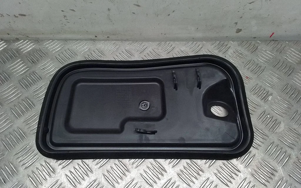 Other front door trim element – Porsche Macan (95B) (2019-)