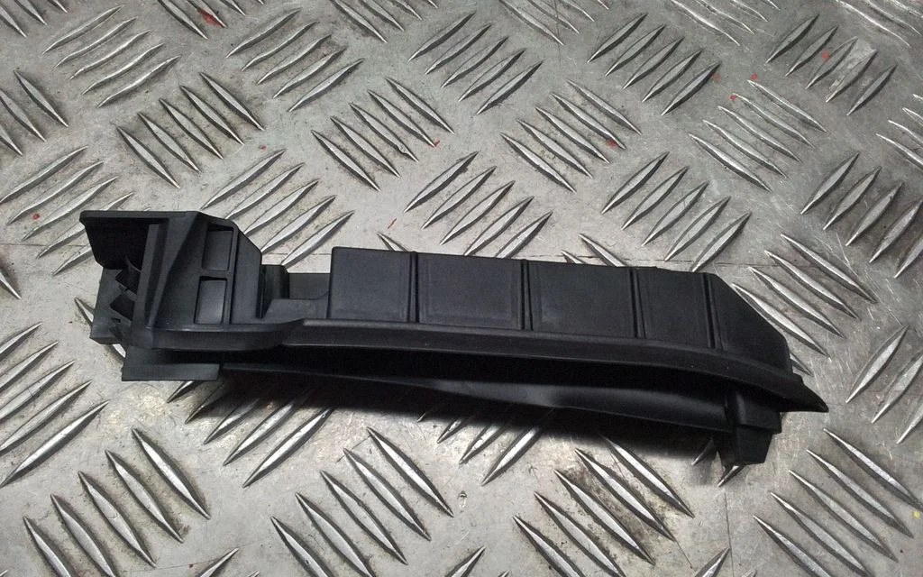 Other front door trim element – Lexus NX (2021-)