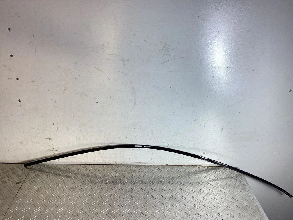 Other front door trim element – Porsche Cayenne (92A) (2010-2017)