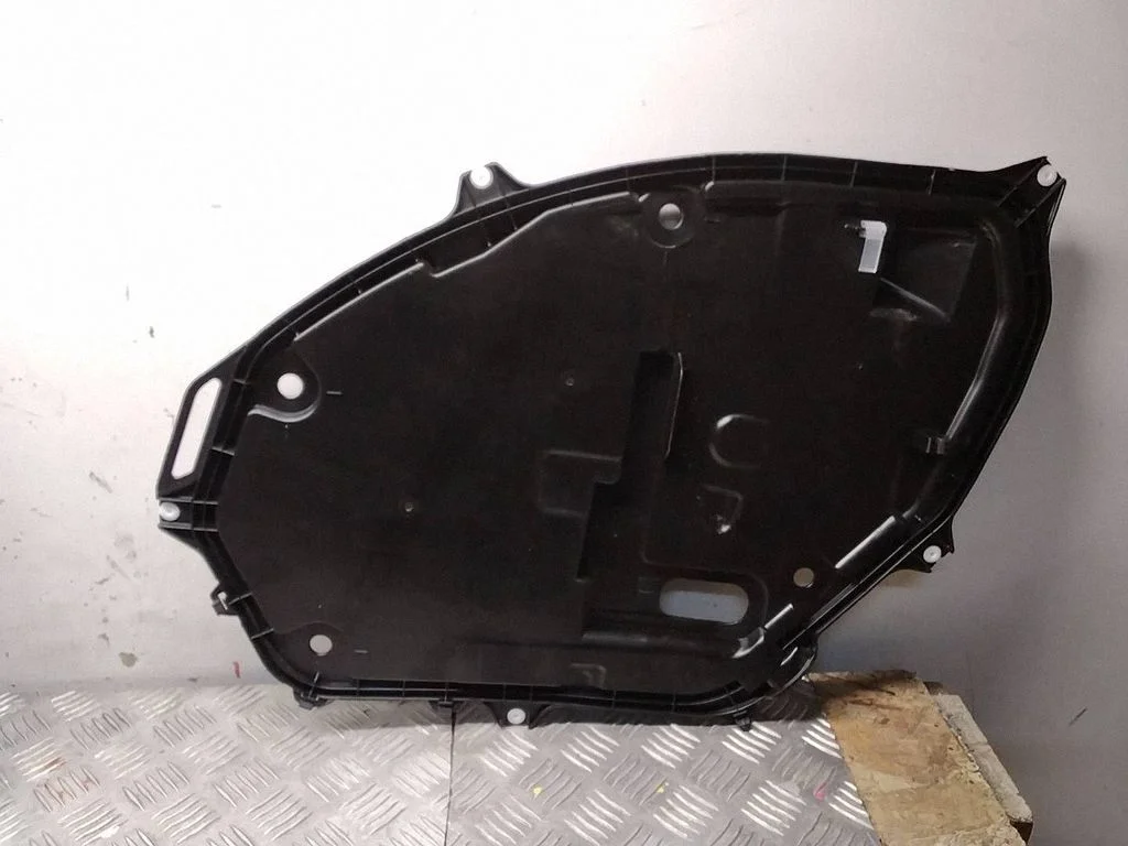 Other front door trim element – Lexus RX 450H (2016-)