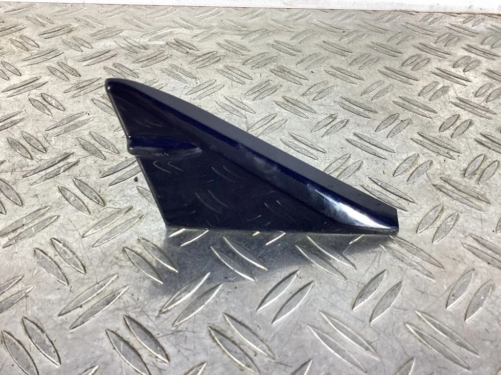Other front door trim element – Lexus RC (2014-)