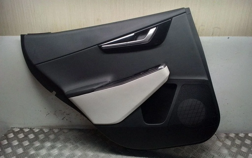 Tagumiste uste sisevooder – KIA EV6 (2021-)