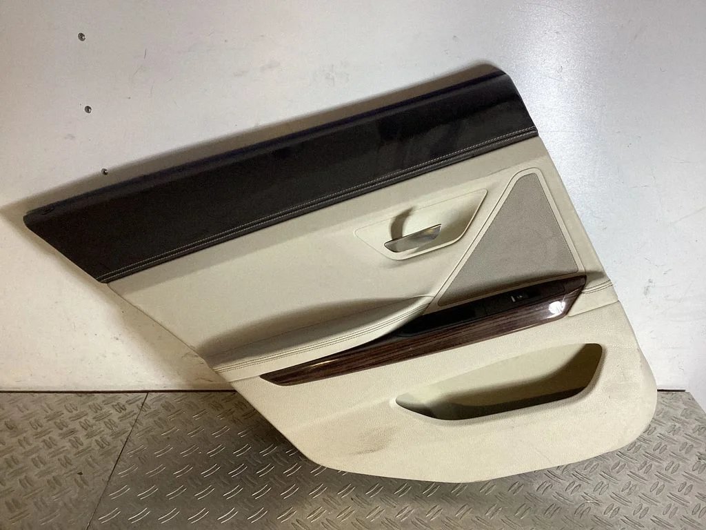 Tagumiste uste sisevooder – BMW 6-seeria F06 Gran coupe (2012-2018)