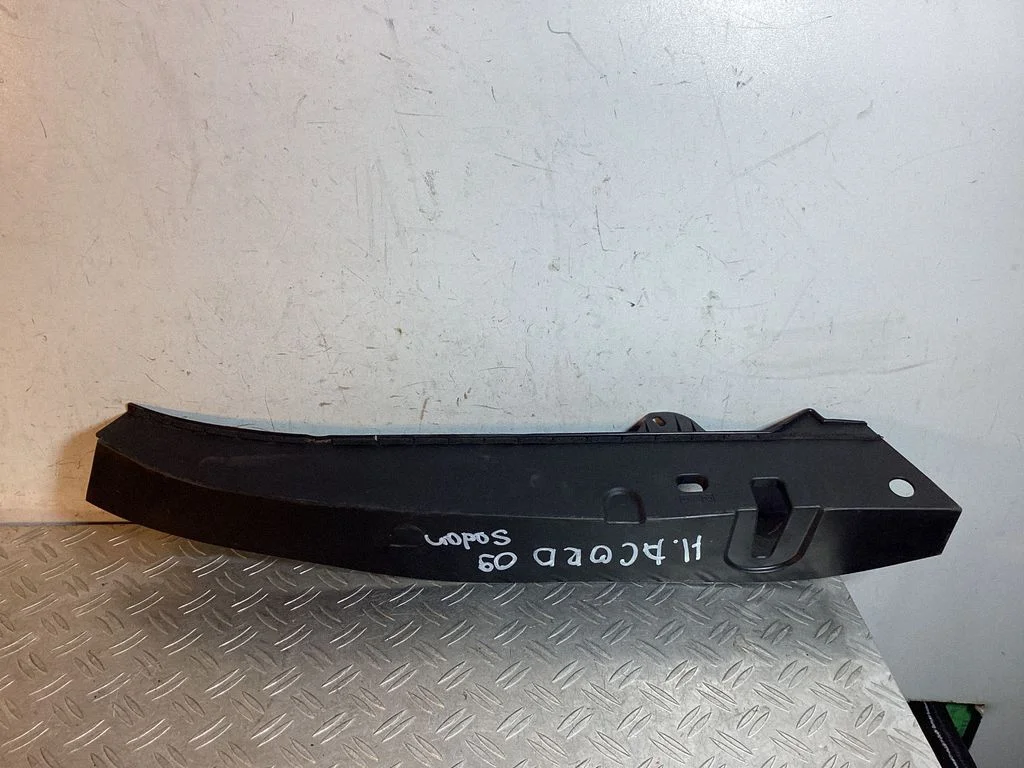 Muu tagumise ukse viimistluse osa – Honda Accord (2008-2016)
