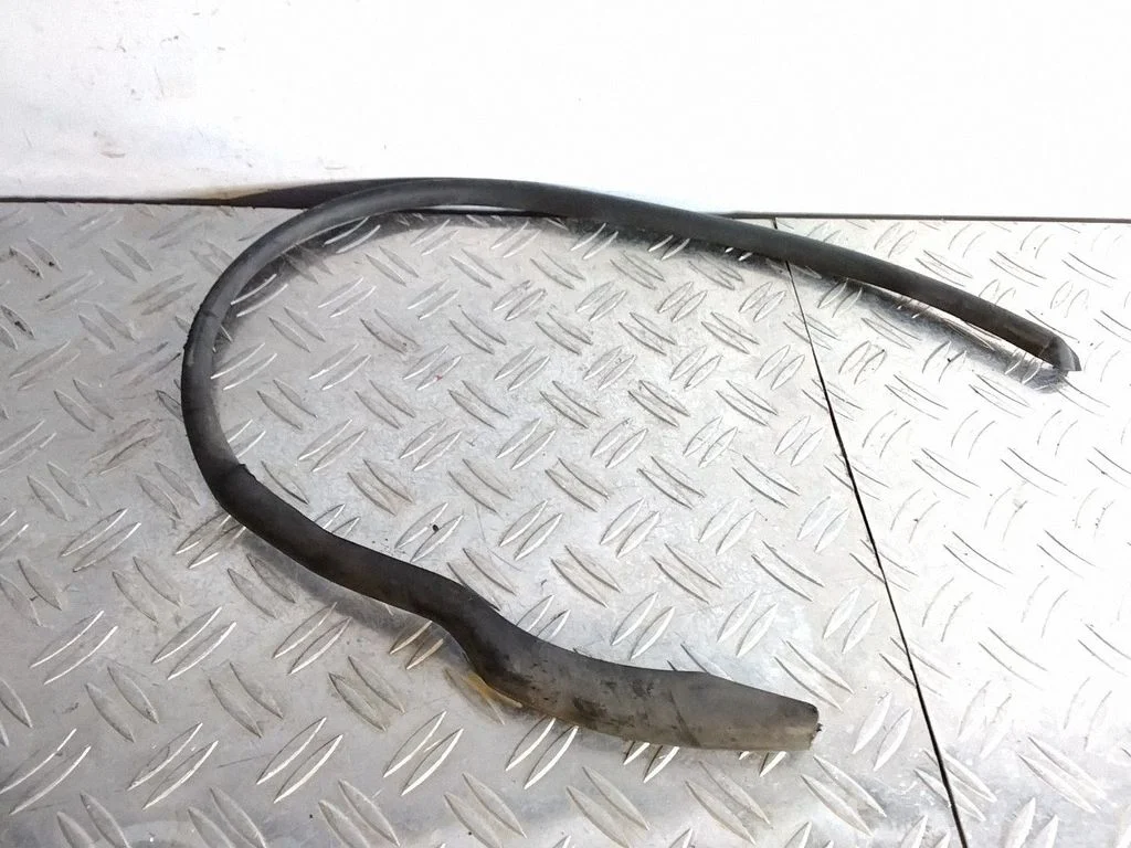 Muu tagumise ukse viimistluse osa – Porsche Cayenne (92A) (2010-2017)