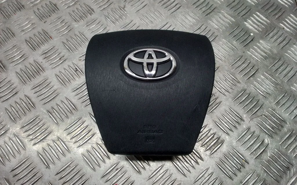 Rooli turvapadi – Toyota Prius (XW30) (2009-2015)