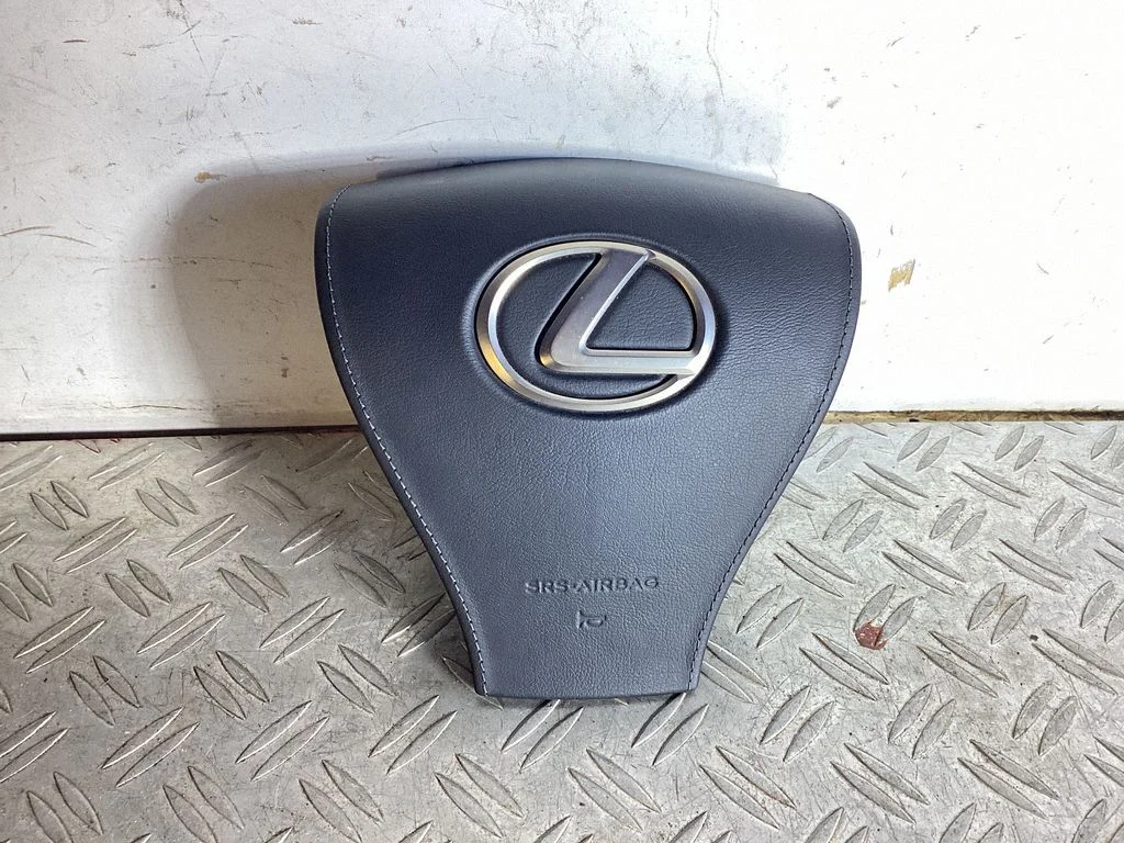 Steering wheel airbag – Lexus GS 250 350 300H 450H (2013-)