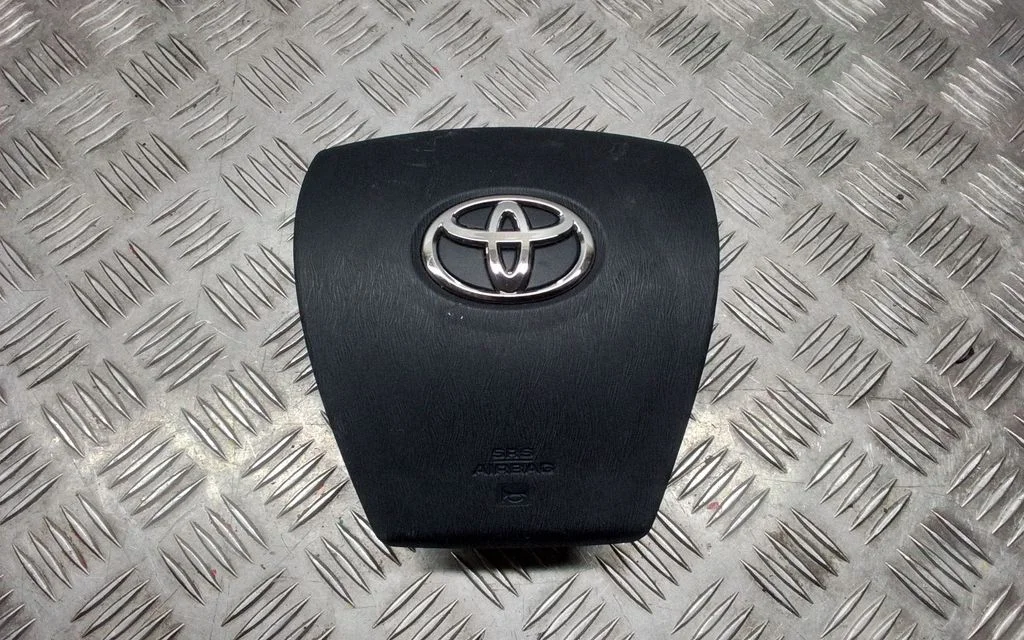 Rooli turvapadi – Toyota Prius+ (ZVW40) (2011-2018)