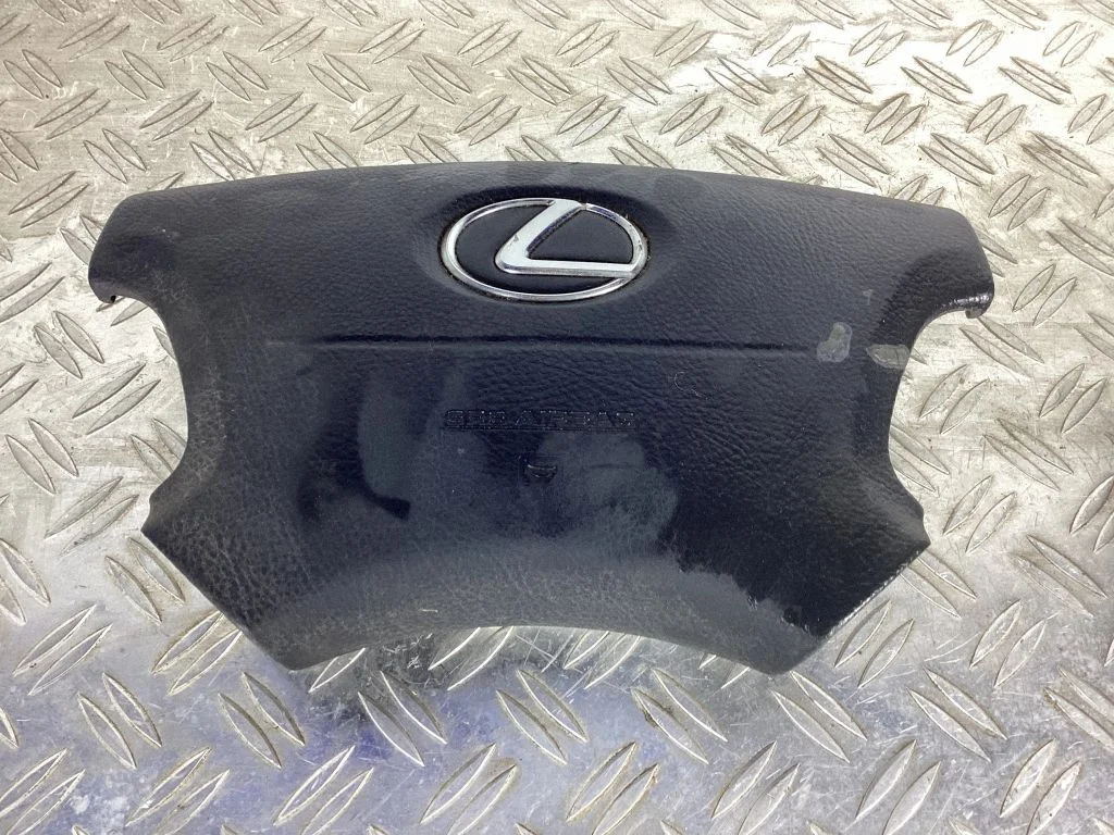 Steering wheel airbag – Lexus LS UCF30 (2001-2007)