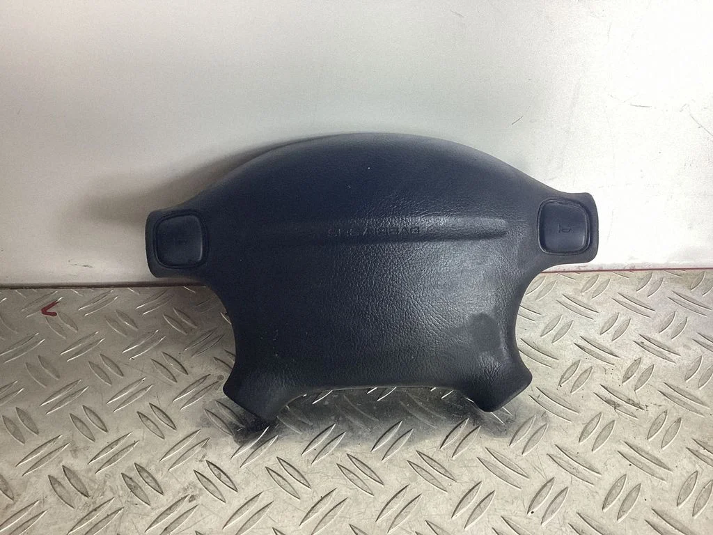 Steering wheel airbag
