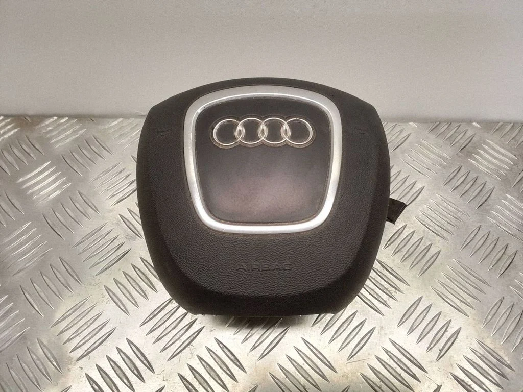 Steering wheel airbag – Audi Q7 4L (2005-2015)