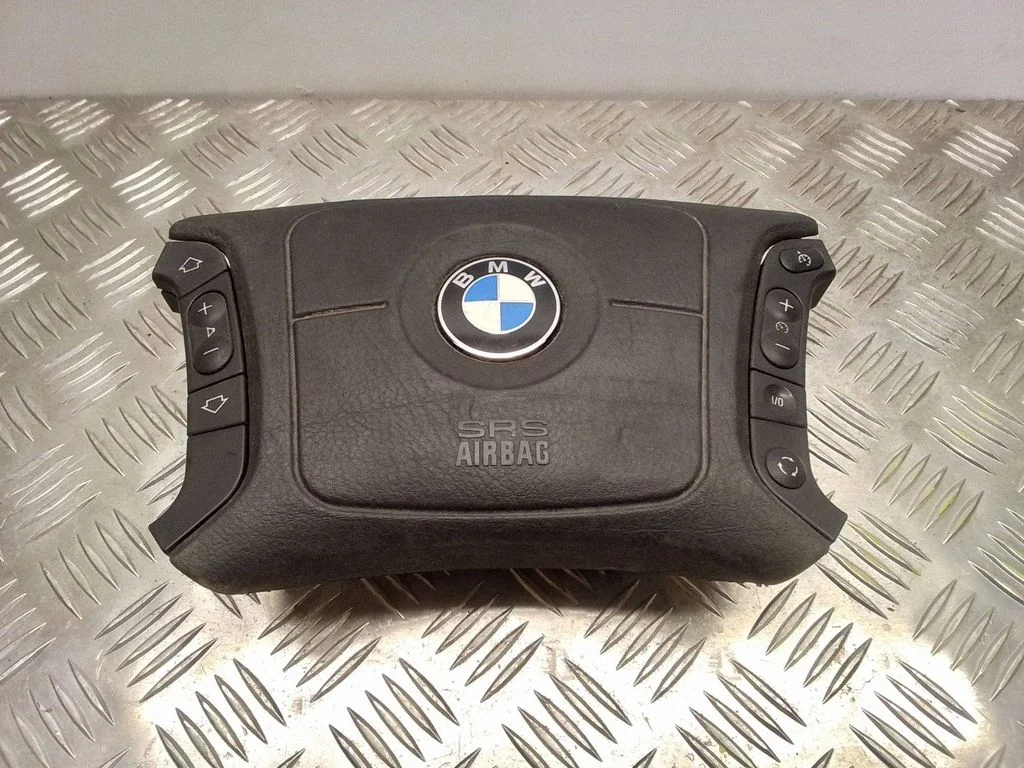 Steering wheel airbag – BMW 5 Series E39 (1996-2003)