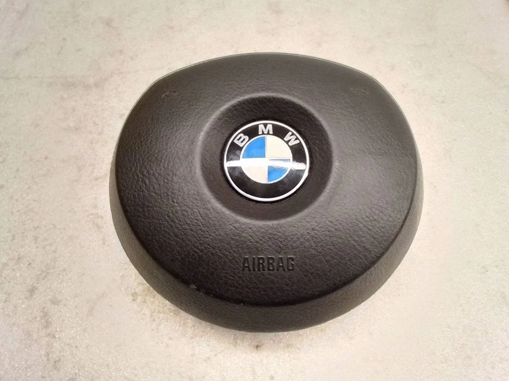 Steering wheel airbag – BMW X5 E53 (1999-2006)