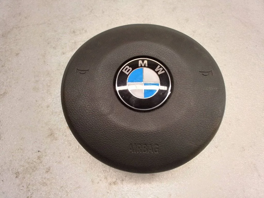 Steering wheel airbag – BMW 4 Series F32 F33 (2013-2020)