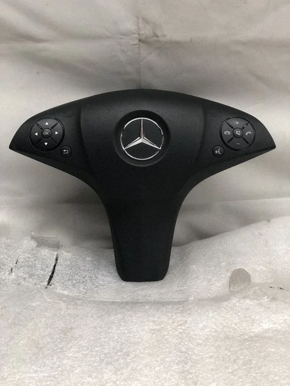 Steering wheel airbag – Mercedes-Benz E-Class C207 W207 (2009-2017)