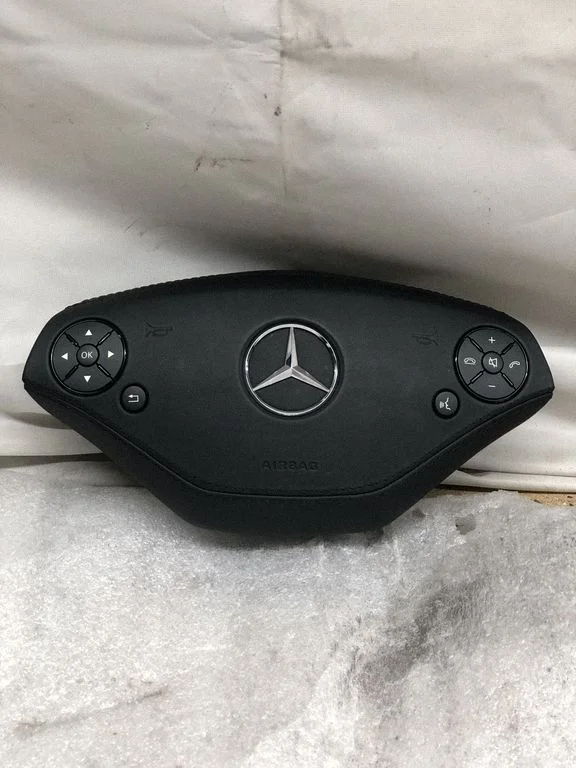 Steering wheel airbag – Mercedes-Benz S-Class W221 (2005-2013)