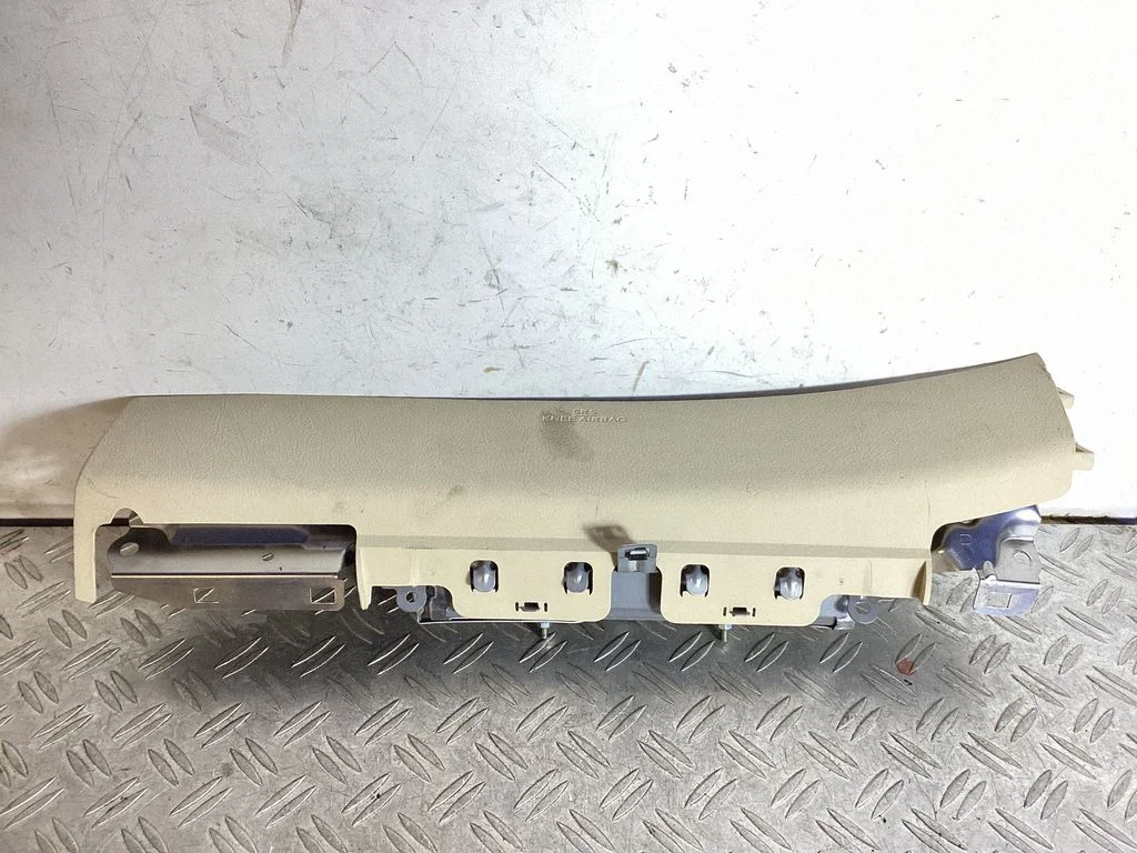 Knee airbag