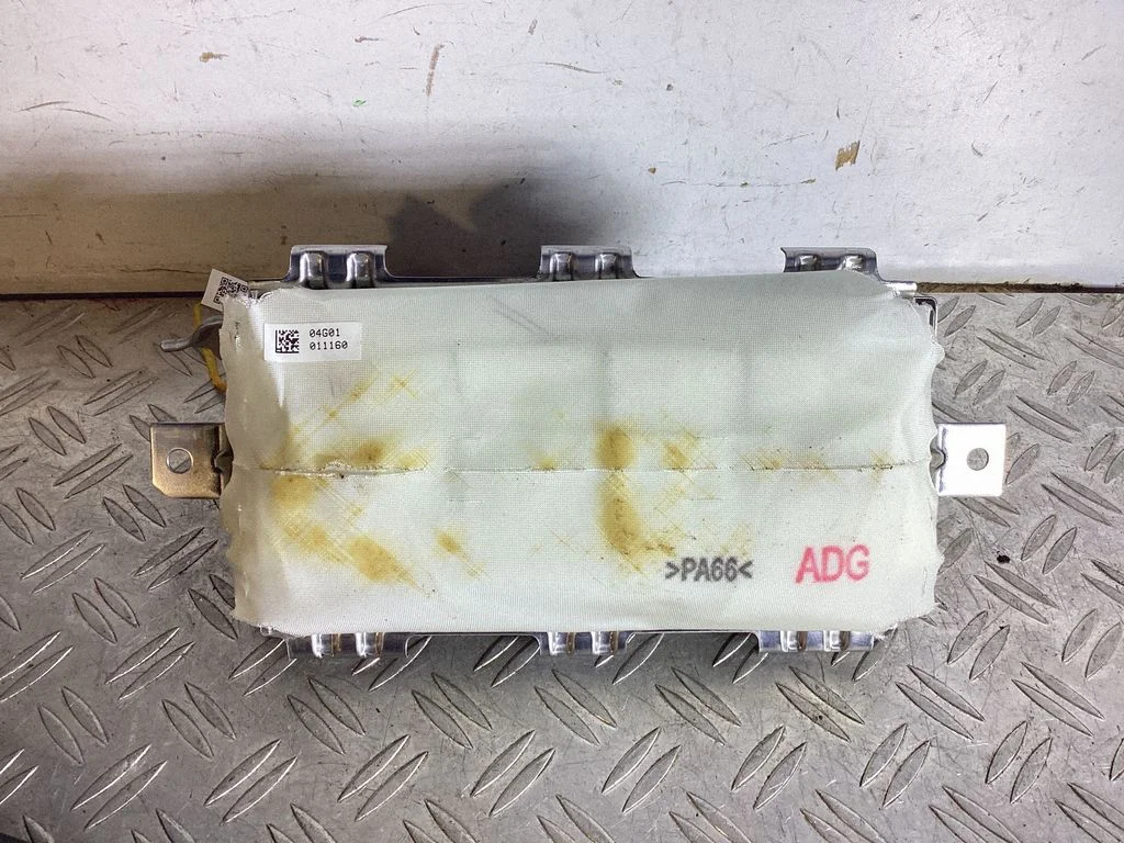 Passenger airbag – Lexus NX (2021-)