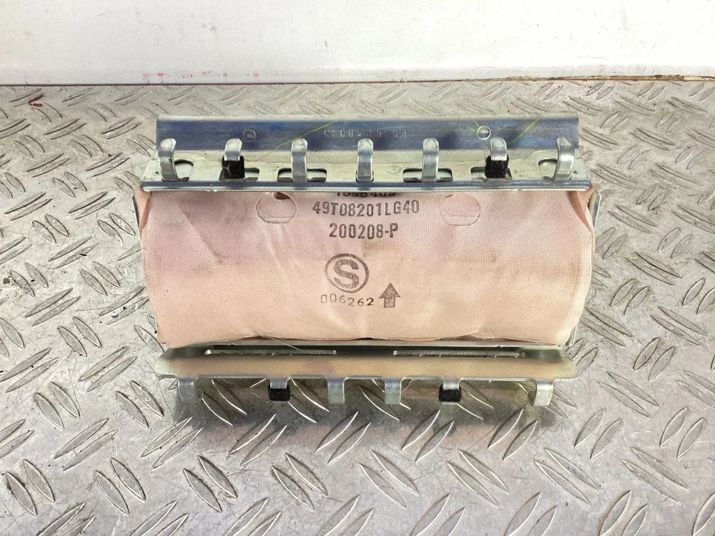 Passenger airbag – Honda Accord (2008-2016)