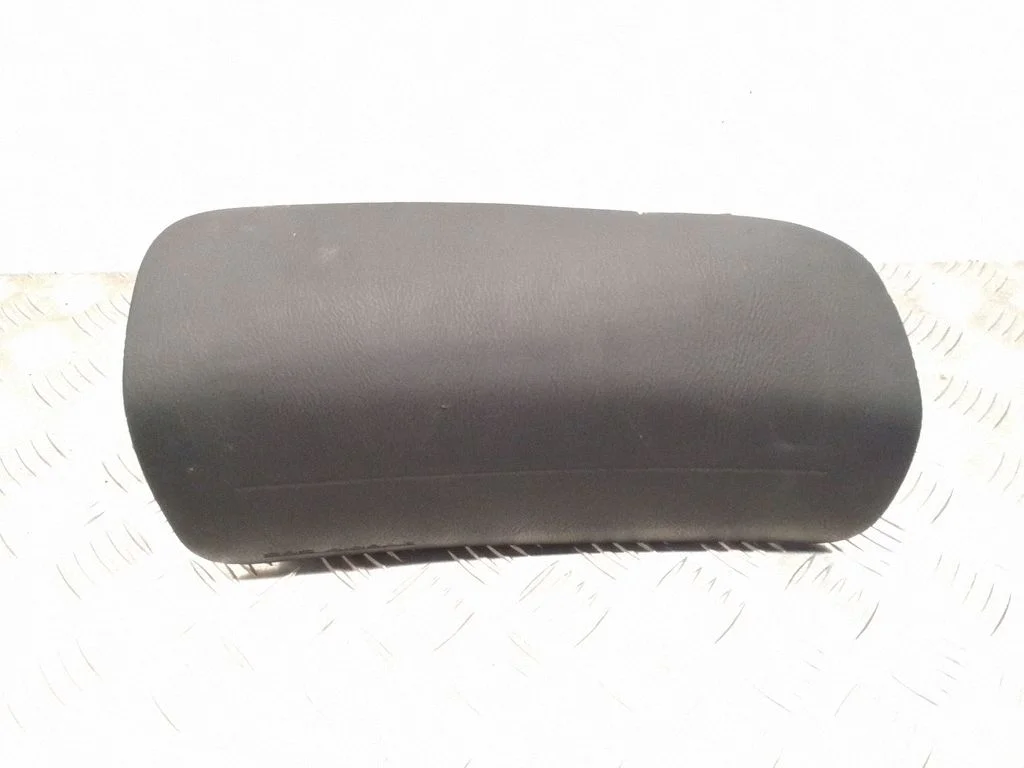 Passenger airbag