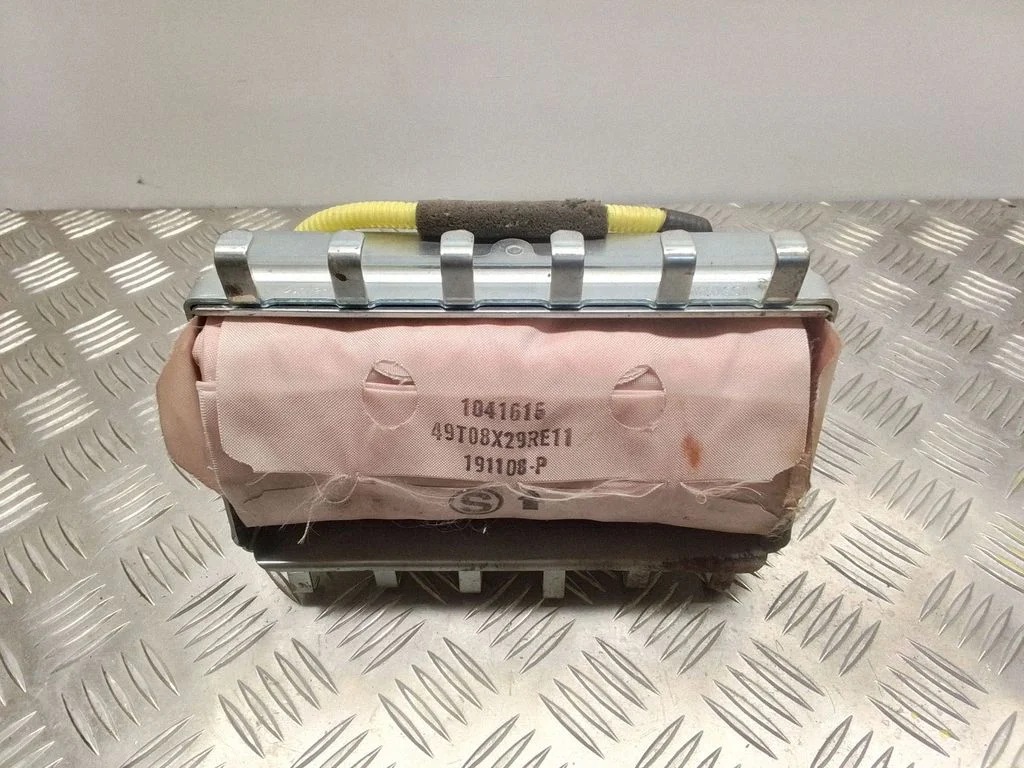 Passenger airbag