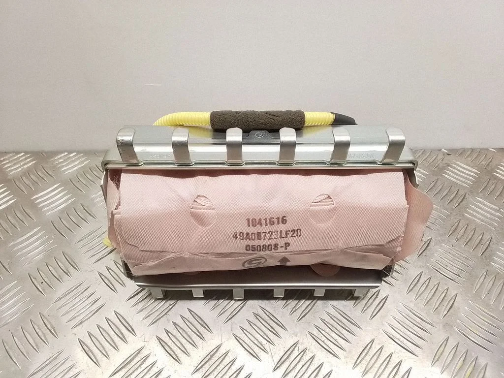 Passenger airbag 77850SNAK71