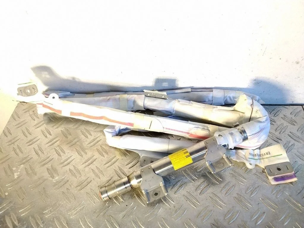 Roof airbag – Toyota Prius+ (ZVW40) (2011-2018)
