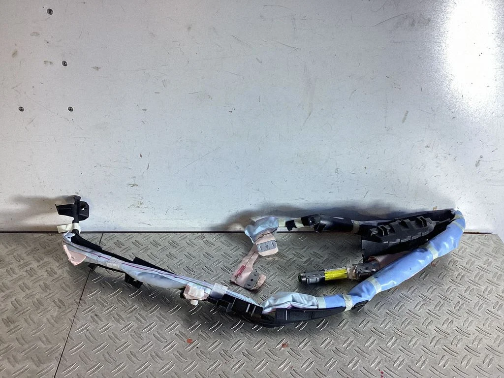Roof airbag – Lexus GS 250 350 300H 450H (2013-)