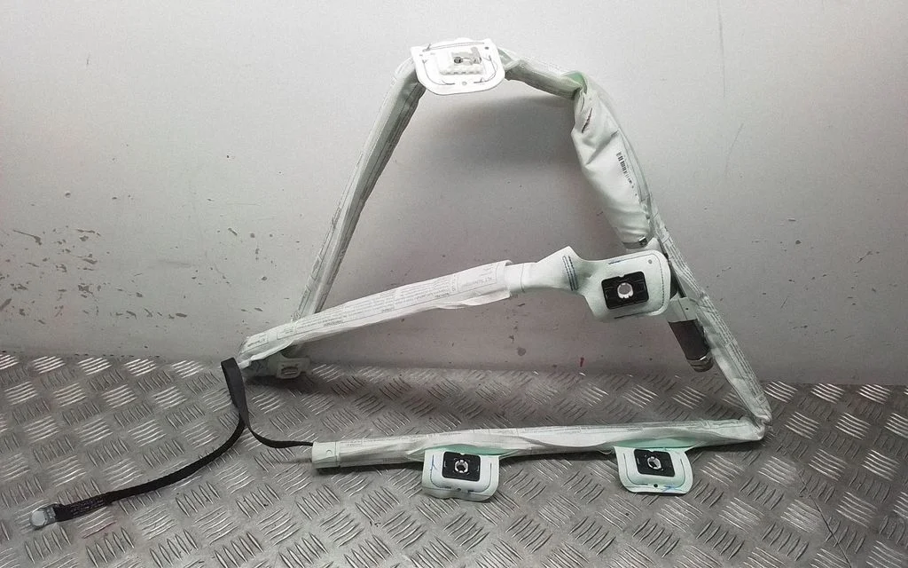 Roof airbag – Mercedes-Benz E-Class W212 (2009-2016)