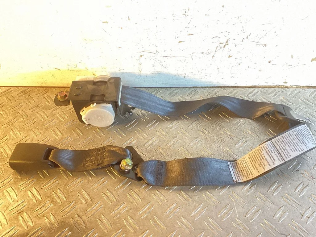 Rear seatbelt 327622