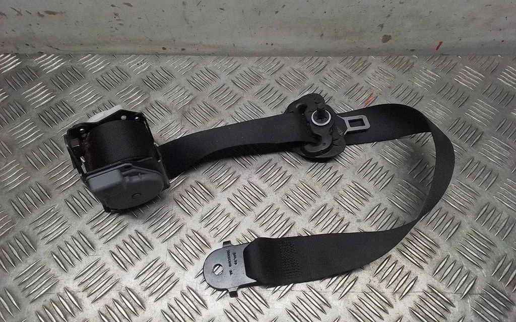 Front seatbelt 30577152