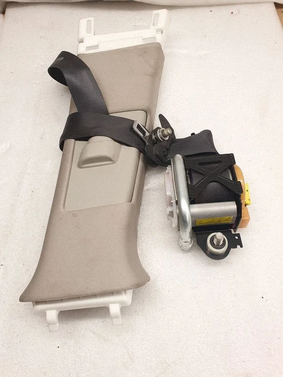 Front seatbelt – Honda Accord (2008-2016)